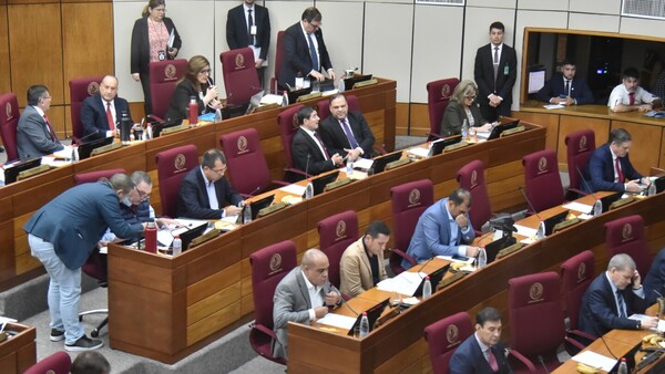 Senado aprueba elevar a 15 años la pena máxima a adolescentes