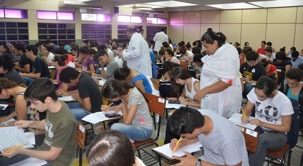 Cambios en Medicina UNA: cursillo de ingreso ya no será obligatorio | Unicanal