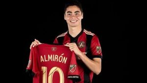 ¡La remera de Miguel Almirón está en el top de la más vendidas en yanquilandia!