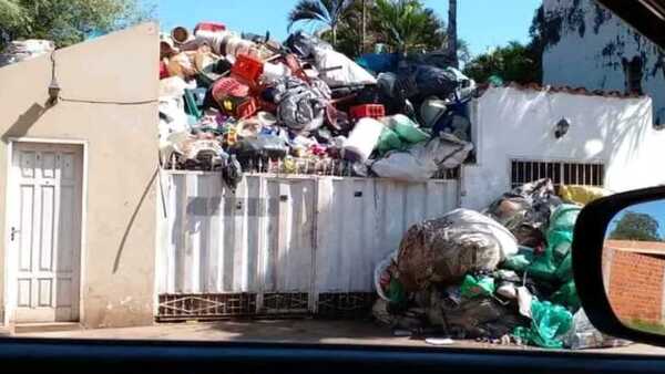 Alquiló su casa y la convirtieron en un vertedero