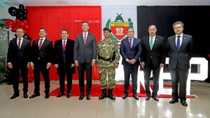 Cartes y Peña asistieron al acto por el aniversario de la Escolta Presidencial