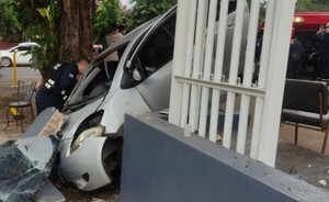Tres heridos en aparatoso accidente de tránsito, en Pdte. Franco