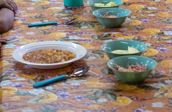 Hambre Cero: deciden suspender alimentación a escuelas que no reporten raciones - Nacionales - ABC Color