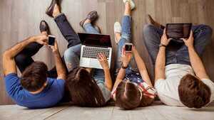 Uso de la tecnología corrompe la conducta de jóvenes, revelan en trabajos sociales - La Clave