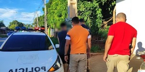 Esperan orden para detener a presunto robacoches mientras rodean su vivienda