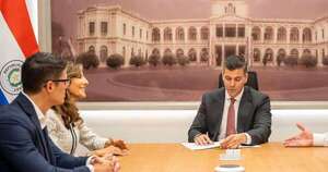 La Nación / Ejecutivo promulgó Ley que crea la Universidad del Centro Familiar de Adoración (UCFA)