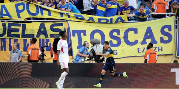 Versus / Russo pide a sus jugadores "cabeza y corazón" para enfrentar al Bayern