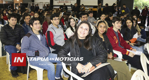 UNIVERSITARIOS RECIBIERON DESEMBOLSO DEL PROGRAMA BECAS GOBIERNO DEL PARAGUAY