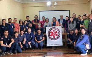Buscan fortalecer condiciones laborales del personal que realiza traslado de pacientes