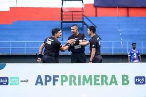 Jueces para la undécima ronda del torneo de la Primera B - Fútbol de Ascenso de Paraguay - ABC Color