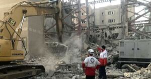 La Nación / Israel bombardeó sitios de producción de misiles iraníes