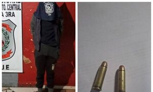 ¡Hombre interrumpió misa con un arma, amenazó a pa´i y lo acusó de ser su cuerno!