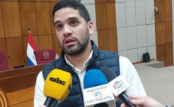 Amenaza de paro del transporte: «Una vez más, es repudiable», según diputado