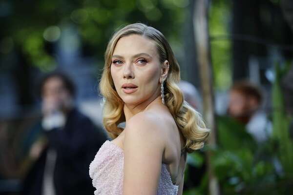 Scarlett Johansson, más diosa que nunca en el estreno de Jurasic World en Londres - Gente - ABC Color
