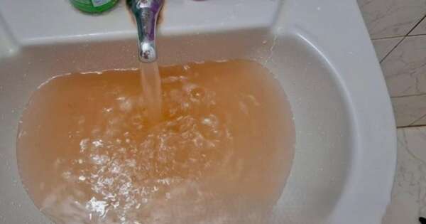La Nación / Combustible de estación de servicios contamina un pozo de agua en Villarrica