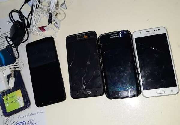 Ingreso de celulares a cárceles: el “factor humano” es determinante, según ministro - Policiales - ABC Color