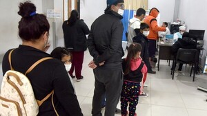 Gripe en niños: Aconsejan evitar automedicación y remedios caseros como única opción terapéutica