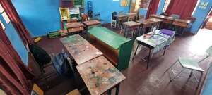 Aún se aguarda llegada de los pupitres chinos en Misiones, afirman - Nacionales - ABC Color