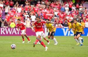 Mundial de Clubes: Tormenta de goles del Benfica sobre Auckland (6-0) - Fútbol Internacional - ABC Color
