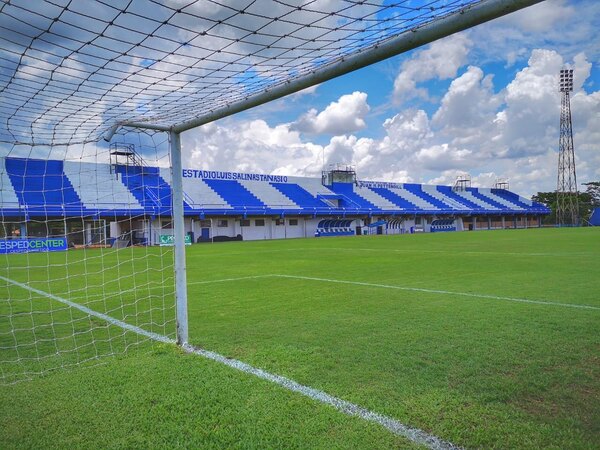 Versus / El "Luis Salinas" de Itauguá será la "cancha de moda" en el Clausura