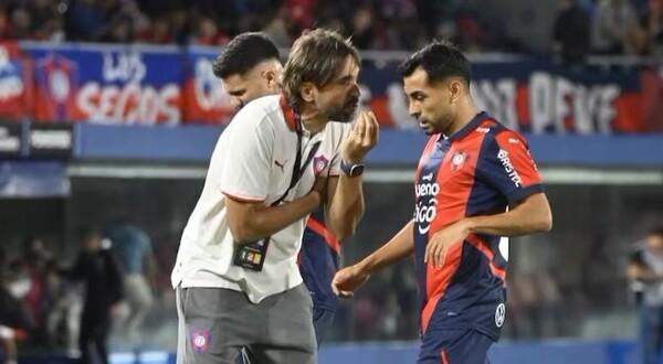 Diego Martínez rompe el silencio y se pronuncia sobre la posible salida de Carrizo