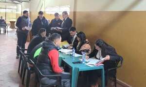 Supervisan situación de internos en el Penal de Emboscada - Nacionales - ABC Color