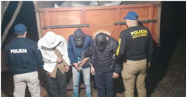 Diario HOY | Detenidos tres hombres con mil kilos de marihuana