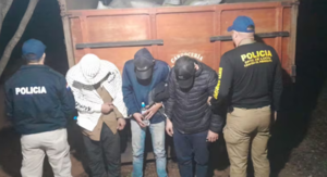 Detenidos tres hombres con mil kilos de marihuana