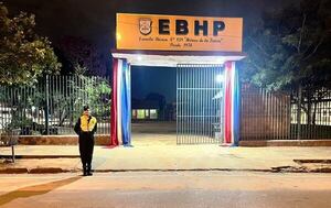 Padres denuncian supuesto hurto de bebederos de una escuela •