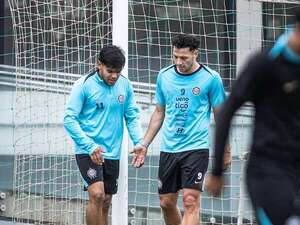 Olimpia goleó a la Categoría Reserva en dos amistosos en la Villa - Olimpia - ABC Color