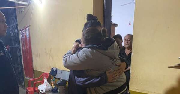 La Nación / Adolescente desaparecida en Capiatá fue localizada y entregada a su madre