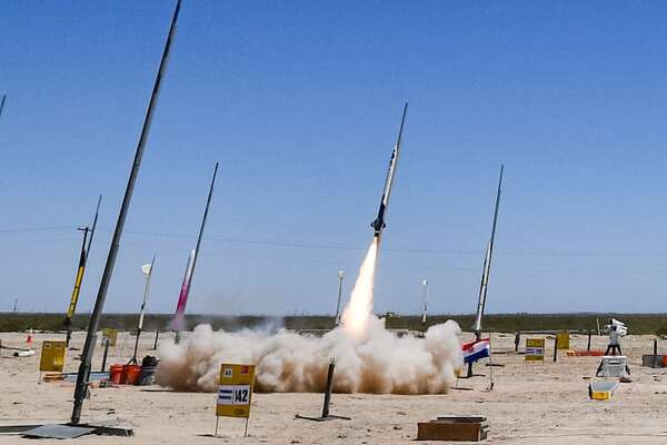 Yaguareté 2: esta fue la altura que alcanzó el cohete paraguayo - Nacionales - ABC Color