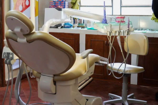 Refuerzan atención odontológica en General Delgado con moderno equipamiento