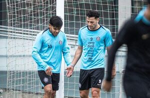 Versus / Así fueron los primeros goles de Sebastián Ferreira en su retorno a Olimpia