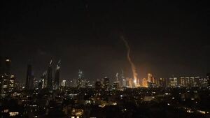 Irán lanza una nueva oleada de misiles contra Tel Aviv e Israel responde con bombardeos contra instalaciones nucleares - ADN Digital