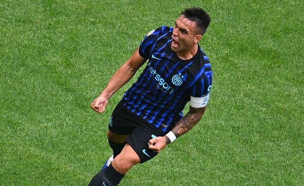 Versus / Inter escapa de la debacle con una agónica remontada ante el Urawa Red Diamonds