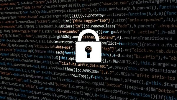 Expertos locales alertan que continúan ciberataques al Gobierno, ahora al JEM y el Pronasida