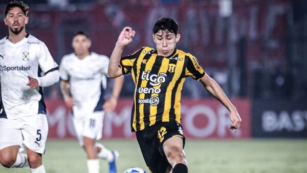 Vargas y Cantero trabajan apartados en Guaraní