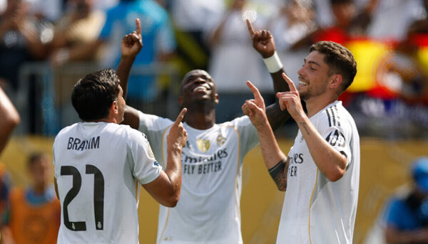 Versus / Con uno menos, Real Madrid vence al Pachuca y lo elimina del Mundial de Clubes