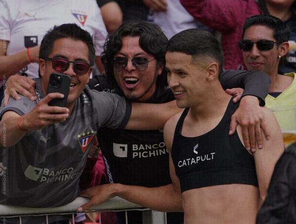 Versus / Alex Arce volvió de su lesión y salvó a Liga de Quito de la derrota