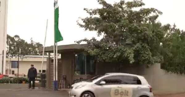 La Nación / Fiscal cree urgente regular taxis por App con relación a menores de edad