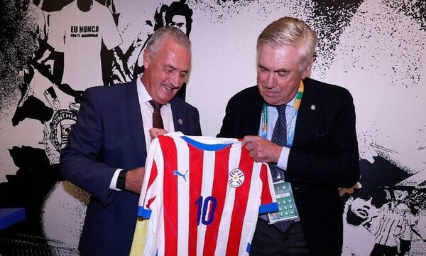 ¡Gustavo Alfaro reveló lo que le dijo Carlo Ancelotti!