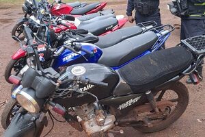 «Cazan» 11 motos durante control de carrera clandestina sobre Ruta Py 02