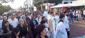 Celebran Corpus Christi con multitudinaria peregrinación en Pedro Juan Caballero  - Nacionales - ABC Color