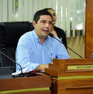 Cuestionan duramente a Wiens y aflora la falta de consenso en la disidencia colorada - El Trueno