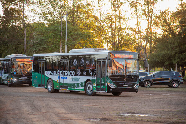 CDE sin bus eléctrico: Prieto suspende servicio en vísperas de intervención - ADN Digital
