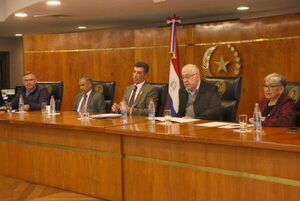 Jornada académica reunió a ministros de la Corte y docentes de Derecho Constitucional