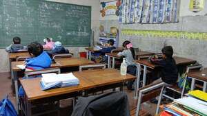 Aulas con goteras y kits incompletos en escuela de Asunción - Nacionales - ABC Color