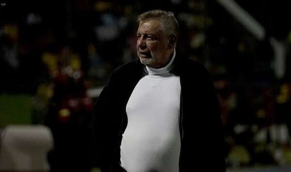 Luis Chango: “Esperaremos la renuncia del profesor Almeida” - Fútbol Internacional - ABC Color