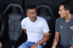 Versus / Libertad vuelve a ilusionarse con un exintegrante de la Selección Paraguaya